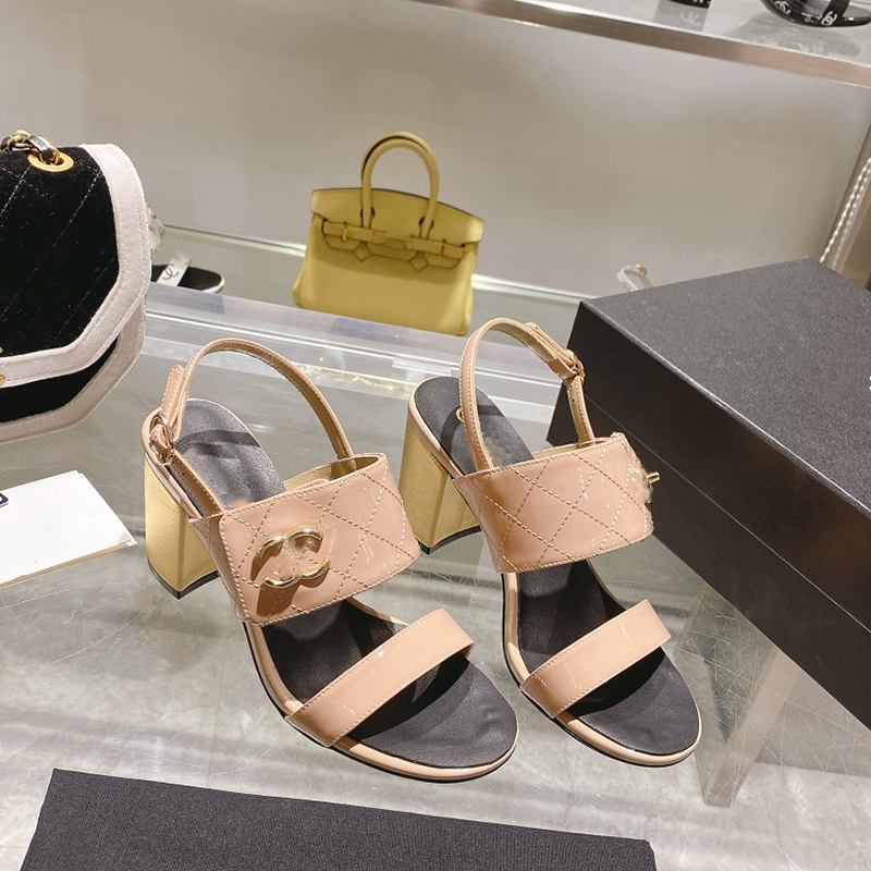 

Designer womens sandals chunky Heel slippers leather high heels 7cm women shoe Adjustable ankle buckle printed Ribbed beach shoes brand banquet dress shoes Summer, Box