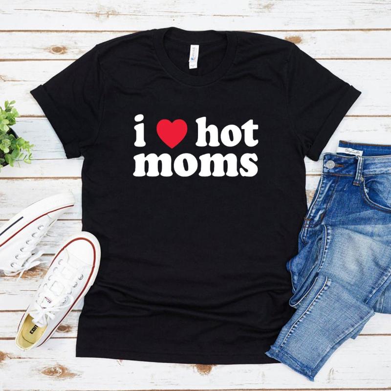 

Women' T Shirts I Love Moms Tshirt Shirt Funny Red Heart T-Shirt Gifts Tee For Men And Women Casual Tops, White