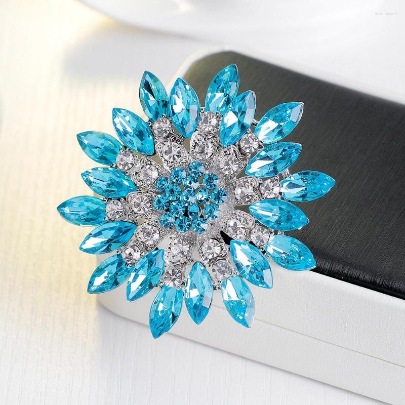 

Brooches Crystal Flower Brooch Pins Women Rhinestone Broches Plant Elegant Badge Jewelry Wedding Party Large Daily Gifts