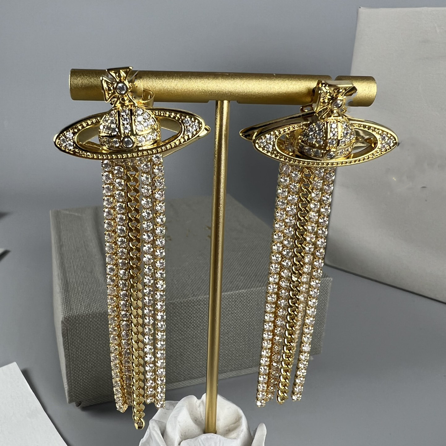 

Fashion Designer Brand Stud Earrings Luxury Planet Women Jewelry Saturn Earing Metal Pearl Earring cjeweler Woman orecchini ohyryrty