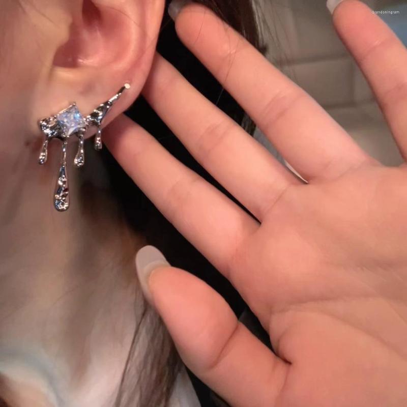 

Stud Earrings Water Drop Zircon Unique 2023 Fashion Cool Style Design Sense Female Ins Korean Gm