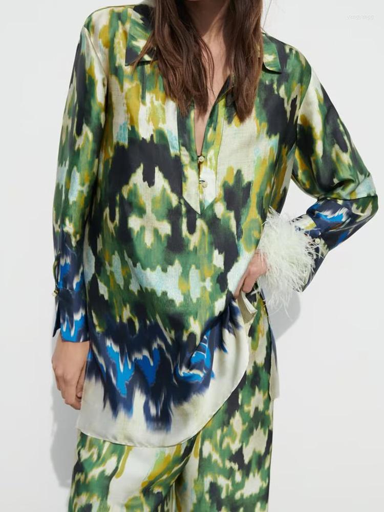 

Women's Blouses 2023 Women Summer Shirts Tops Fashion Print Satin Loose V-Neck Buttons Female Elegant Street Top Clothing