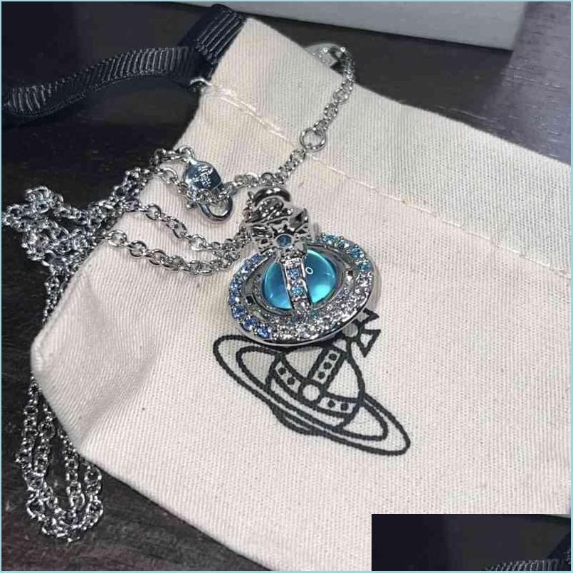 

Pendant Necklaces Pinkcat Empress Dowager Vivi Limited Edition Gradient Blue Crystal Glass Ball Orb Necklace Versatile Chain Drop De Dhqwz