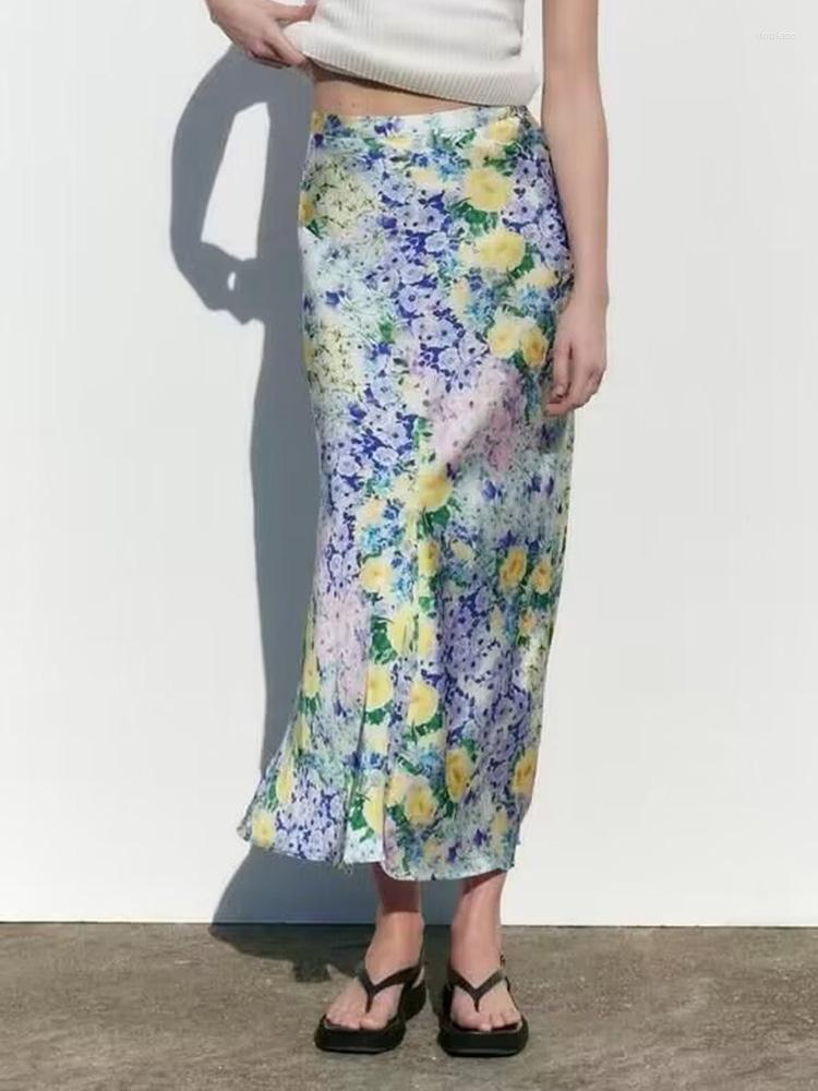 

Skirts Kumsvag 2023 Women Summer Fashion Floral Print Asymmetrical Mid-Calf Satin Female Casual Elegant Skirt Clothing XX9247