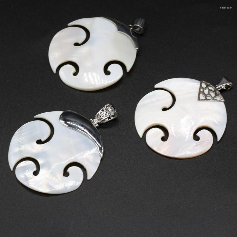 

Charms Vintage Accessories 50x50mm Natural Stone Round Shell Pendant DIY Necklace Elegant Temperament Jewelry Design Decoration