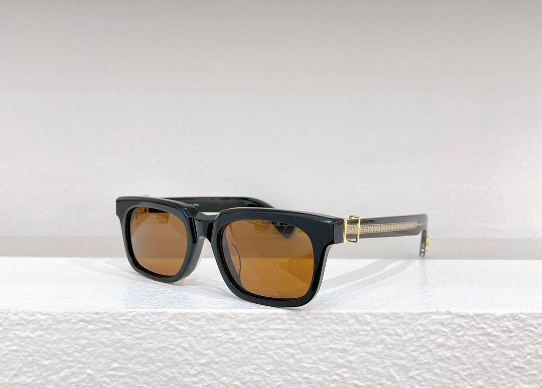 

Men's Grey Square Sunglasses - Designer Shades with UV400 Protection