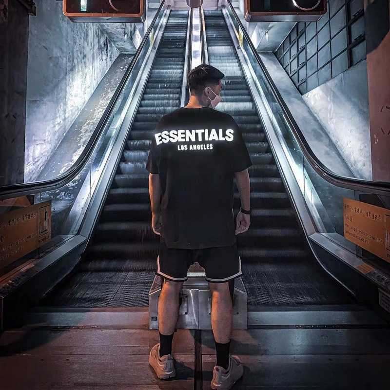 

Men' T-Shirts Fashion ESS Designer The correct version of fear God double line fog co branded Los Angeles limited 3M reflective loose large short sleeve men, White