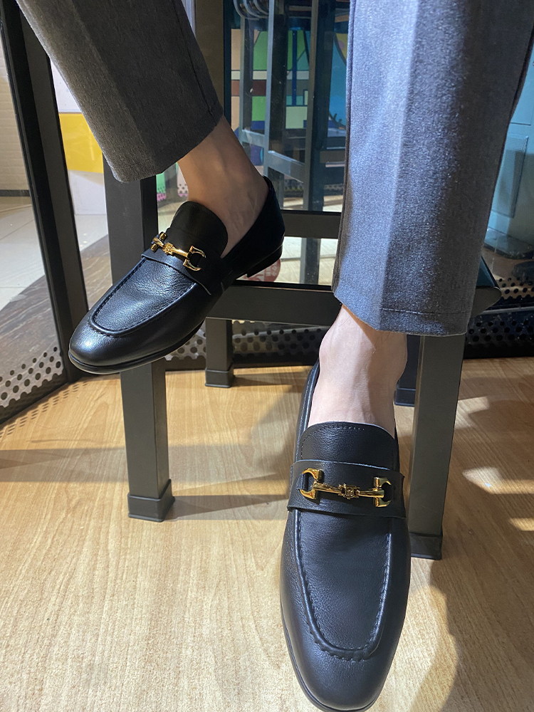 

Driving Loafers British Style Genuine Leather Men Lazy Flats Cow Leather Gentlmen Oxfords Shoes, Black