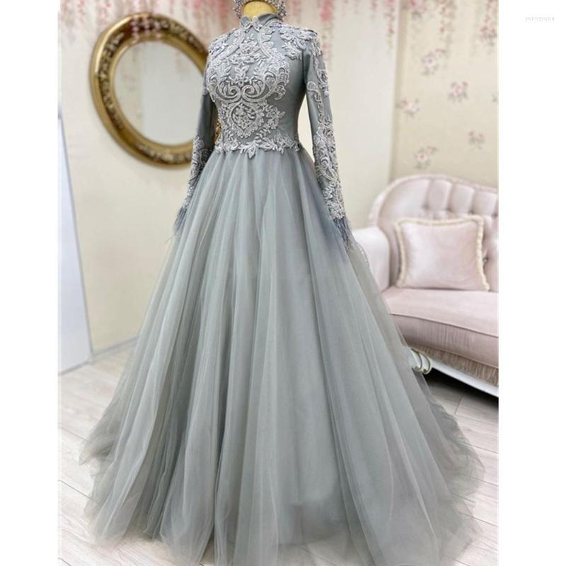 

Party Dresses Gray Muslim A Line Prom Dress 2023 Long Sleeves Evening Gown Woman Lace Applique Feather Beading Formal Wear Custom Made
