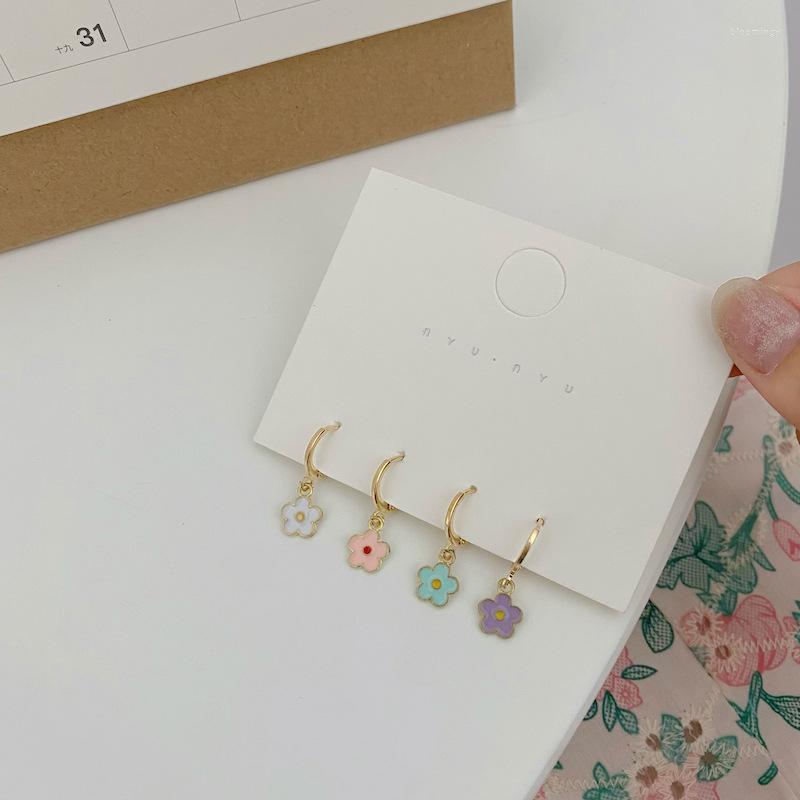 

Stud Earrings Fashion Cute Color Retro Flower Ear Buckle Set Female Geometric Niche Design Simple And Small Exquisite Earring Trend