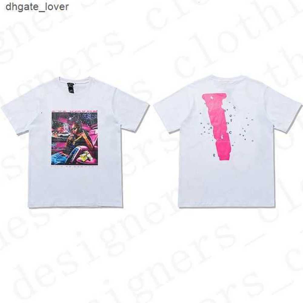 

2023 Summer Mens t Shirt Designers Women Tshirts Loose Shorts Sleeve Tees Apparel Fashion Luxurys Tops Man Casual Shirts Street Polos Clothes vl Clothingrm1m, 24