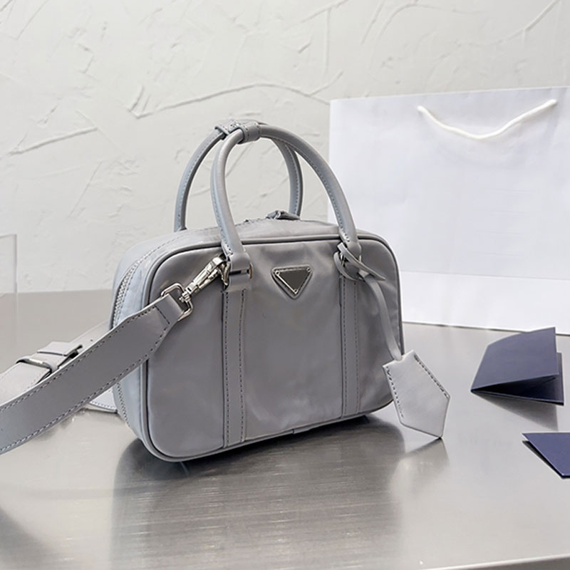 

Soft Box Bag Wrinkle Leather Tote Bag Top Handle Handbags Purse Fashion Triangle Sign Crossbody Bags Detachable Adjustable Shoulder Strap Removable Zipper Pouch, Grey