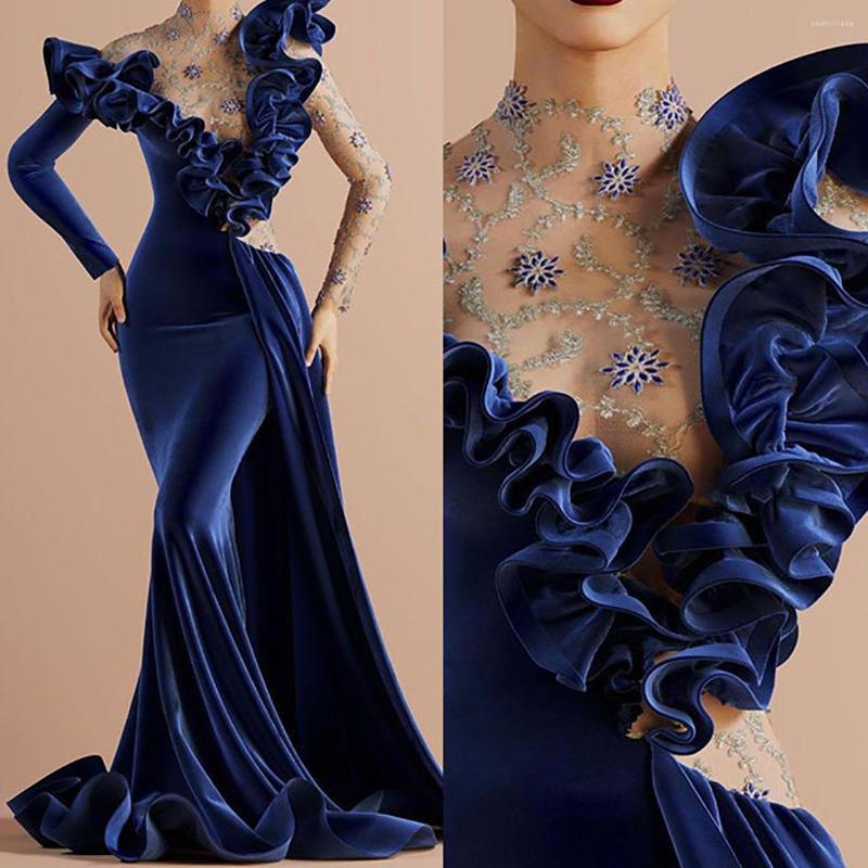 

Party Dresses Elegant High Neck Velvet Prom Sexy Beds Lace Mermaid Evening With Train Tirered Dress, Pink