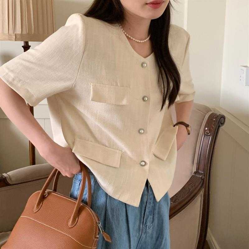 

Summer Elegance Elegant Classic Style Shirts Pearl Breasted Round Neck Loose, Apricot