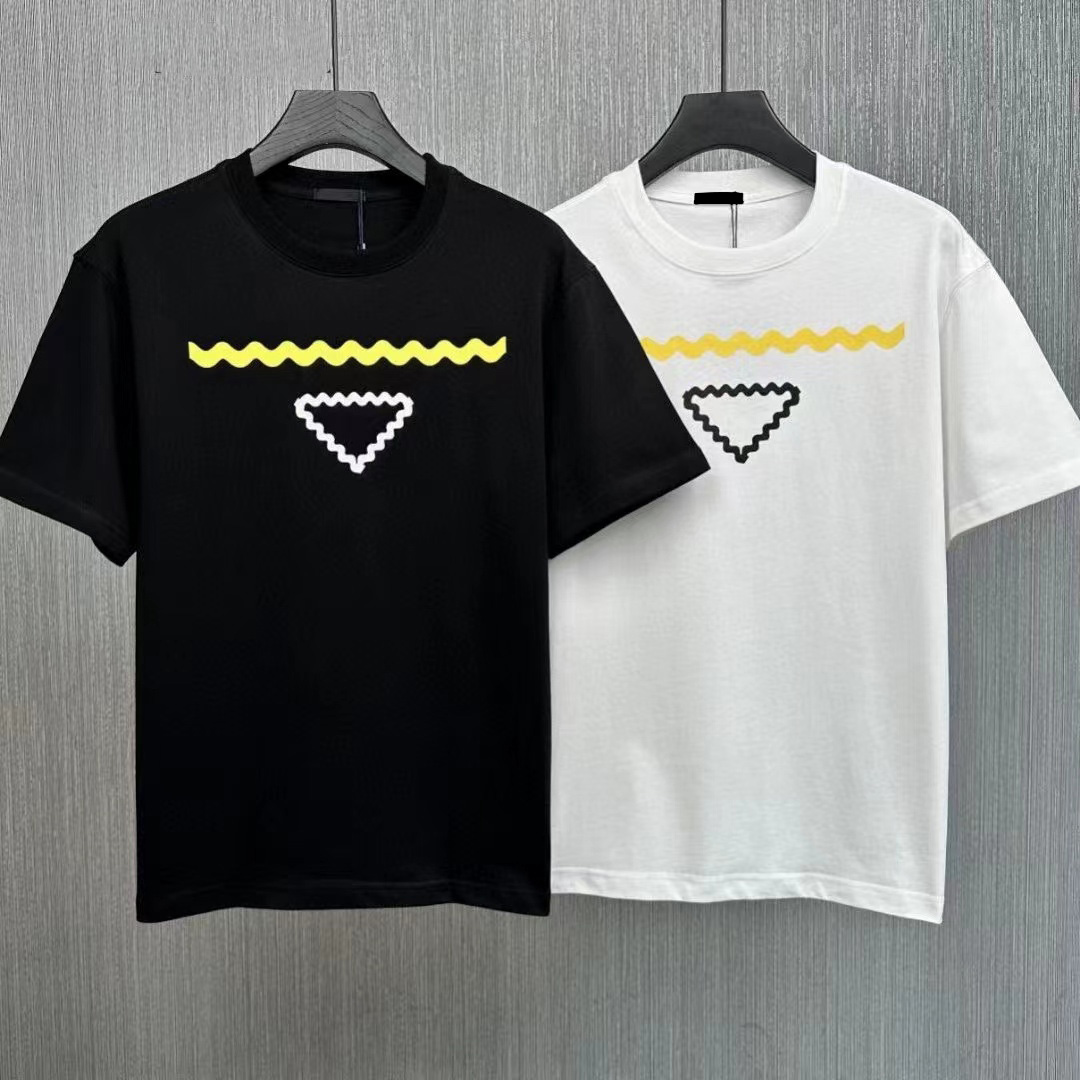 

2023 Summer Mens Designer T Shirt Casual Man Womens Tees With Letters Print Short Sleeves Top Sell Luxury Men Hip Hop clothes size M