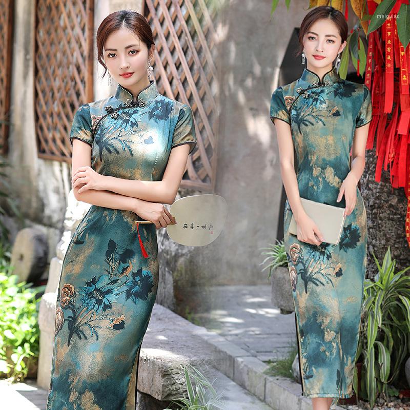 

Ethnic Clothing Summer Qipao Long Short-sleeved Landscape Silk And Satin Fashion Everyday Elegant Lady One-piece Cheongsam Skirt For Women