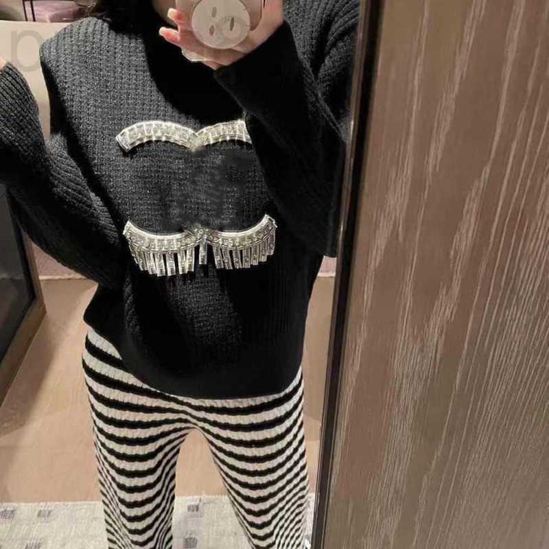 

Women's Sweaters Designer 23ss brand new sweater Women Round collar nail bead tassel three-dimensional pullover Fashion hoodie womens Autumn Winter 9CXX, Black