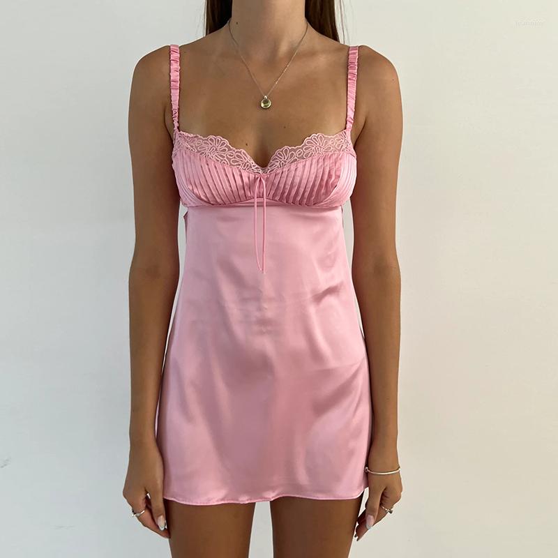 

Casual Dresses Sexy Mini Dress Pink Satin Chic Women Vintage Folds Bust Backless Spaghetti Strap Fairycore Retro Club Party Clothes Y2k