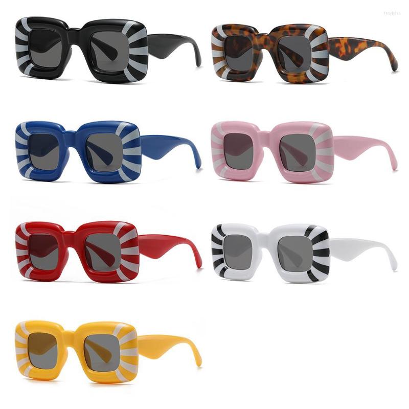 

Sunglasses 2023 Vintage Eyewear UV400 Thick Frame Punk Sun Glasses Women Stripe Square Men's Shades