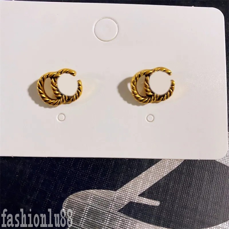 

Heart studs earring with letters diamond designer earrings dainty shape alloy material not fade orecchini plated gold love couple luxury earring nice looking E23