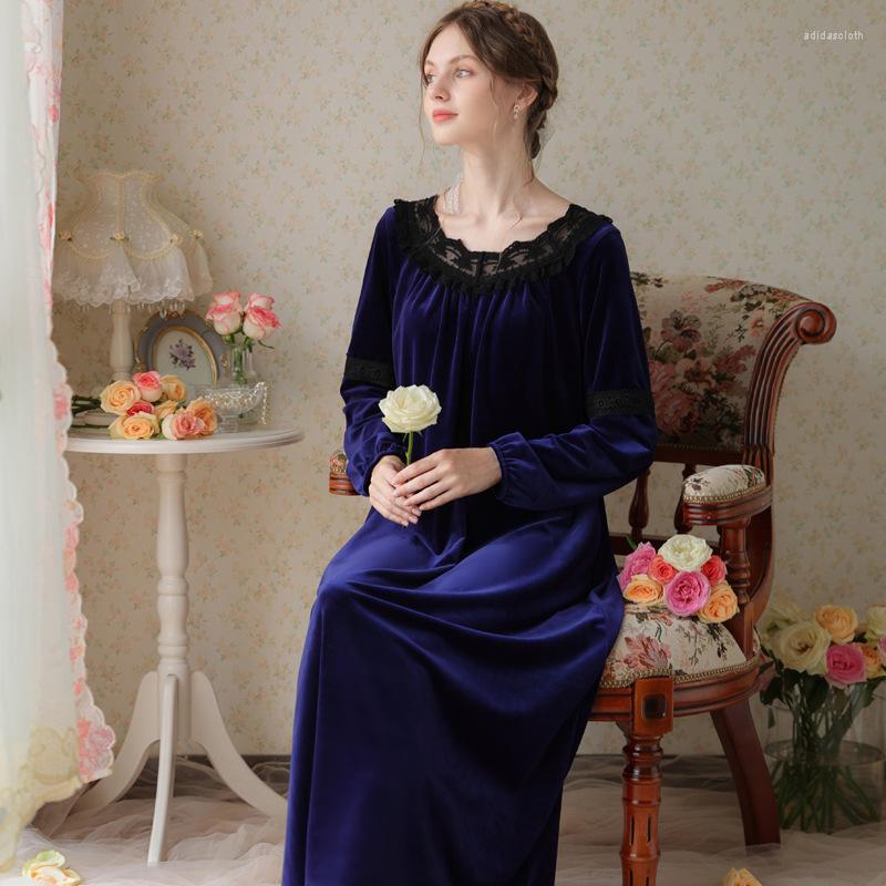 

Women's Sleepwear Winter Sexy Lace Applique O-Neck Long Velour Nightdress Full Sleeve Nightgown Women Gold Velvet Homewear Nightwear, Burgundy