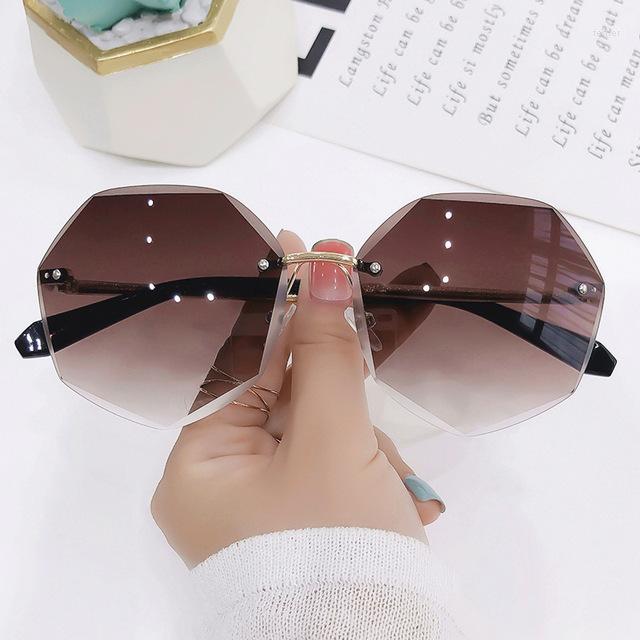 

Sunglasses Outdoor Diamond Cut-edge Fashion Ladies European American Metal Polygon Rimless Sun Glasses Sunscreen Eyewears UV400