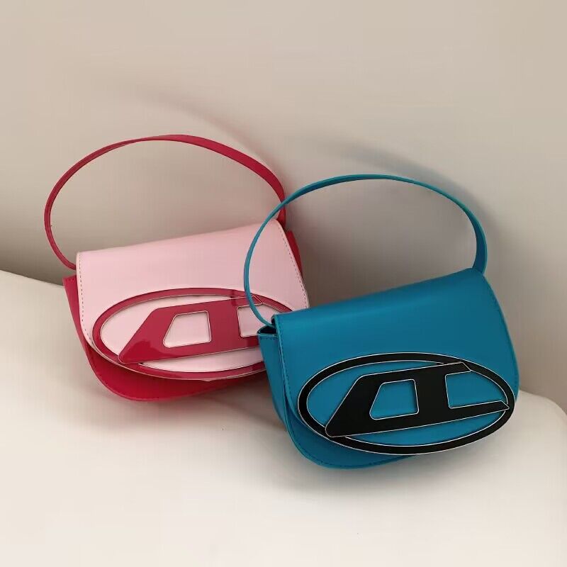 

2023 Famous Designer Bags Fashion Luxury Women Crossbody clamshell Purse Multi Pochette Handbags diesels Leather Purses Shoulder Casual Square Handbag Totes Bags