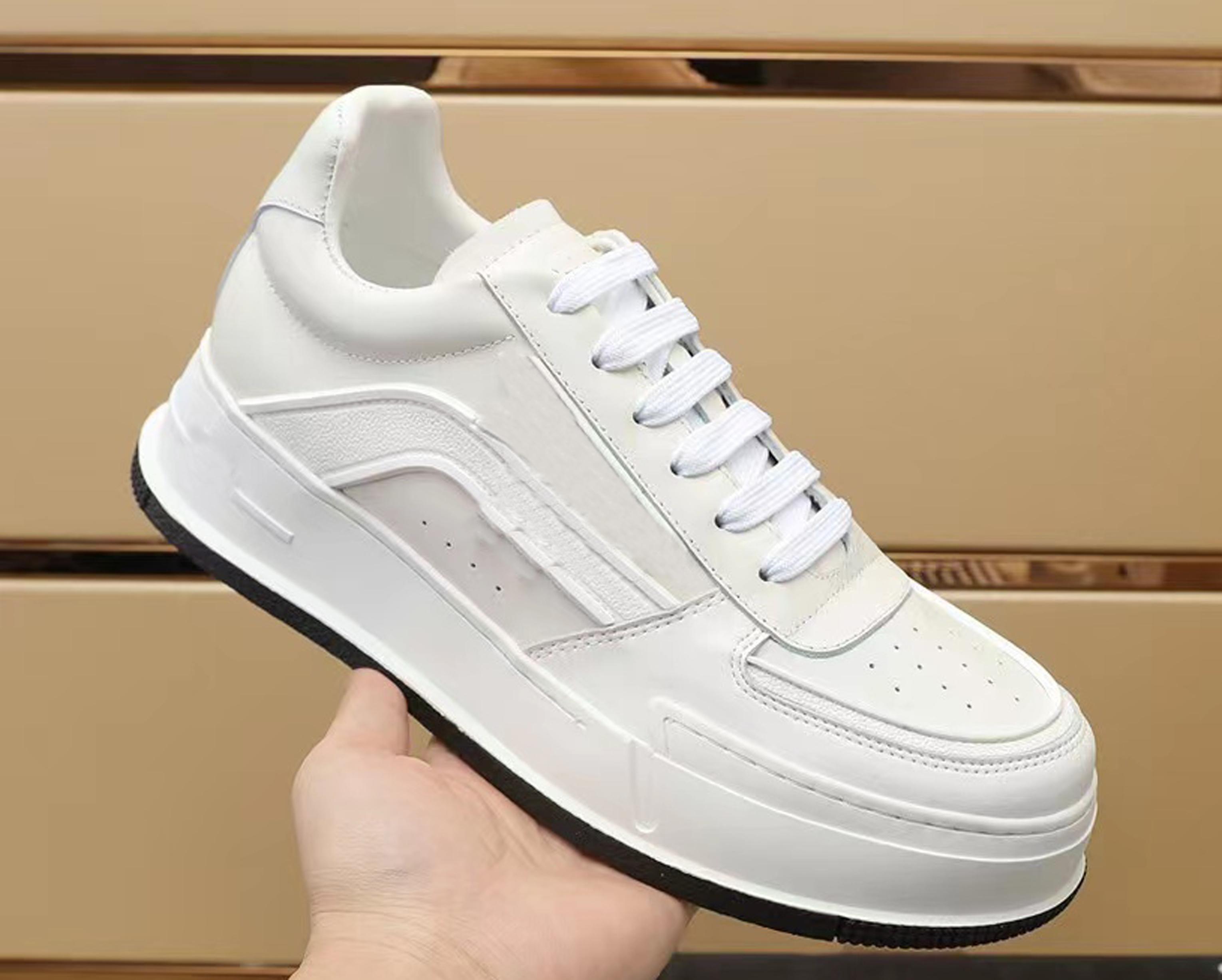 

Running Shoes men's D2 chaussures de designer Letter sports Casual dsq squared Casual LEGEND 551 LEAF BUMPER Maple Leaf Patter O2