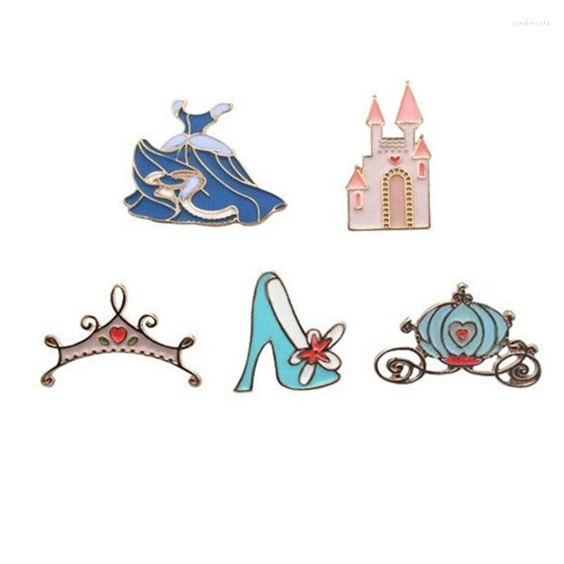

Brooches 1pc Jewelry Skirt Crown Crystal Shoes Of Cinderella Fairy Tale Castle Drip Oil Brooch Badge Decoration Cartoon Enamel Pin