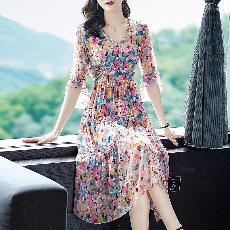 

Casual Dresses 2023 Early Spring Printed Collection Waist Slimming Temperament Embroidered Dress, Mixed color