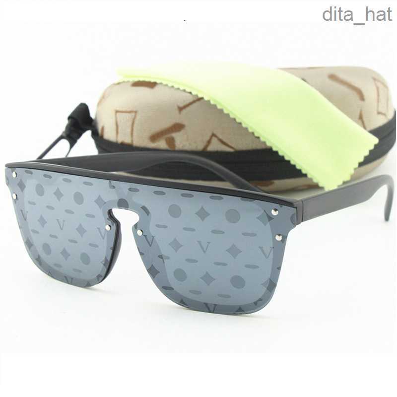 

New Square Fashion Sunglasses for Men Women Black Frame Silver Mirror Flower Letter Lens Driving Brand Sun glasses Outdoor Sports Eyewear With