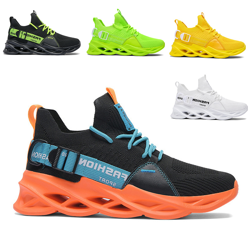 

High quality Mens womens Running Shoes triple black Yellow white green shoe outdoor men women designer sneakers sport trainers sneake
