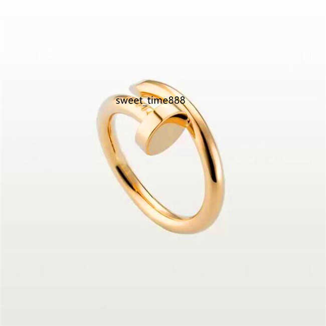 

2022 Designer Ring Fashion Luxury Classic cut-out Diamond Ring Sterling silver women's jewelry as a birthday gift versatile couples style is very good