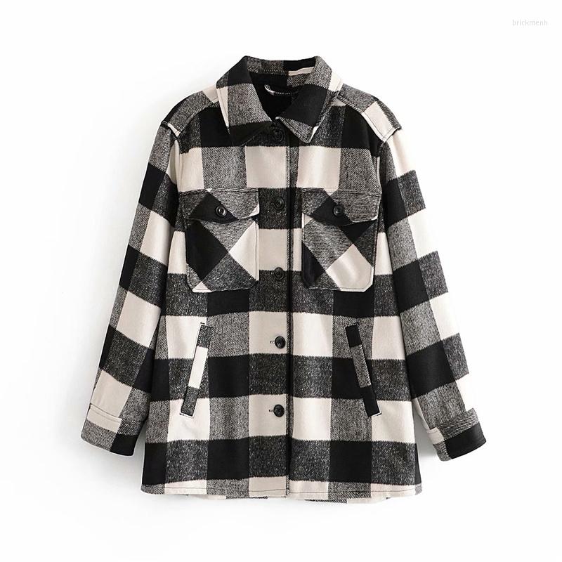 

Women' Blouses Autumn Fashion Women Black White Plaid Pocket Shirt Oversize Ladies Streetwear Turn Down Collar Thick Top Female