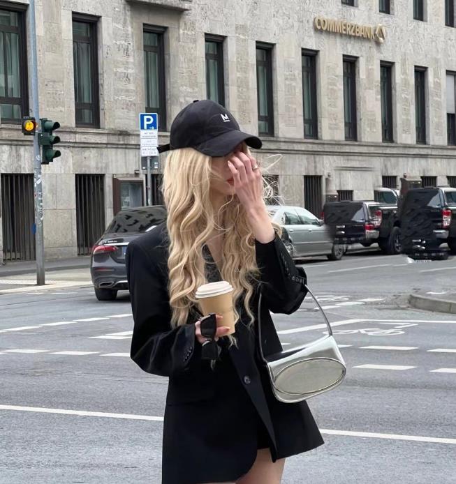 

Classic Jingle Bag Niche Designer New All-Match Underarm Bags Shoulder Crossbody Handbag, Aspic