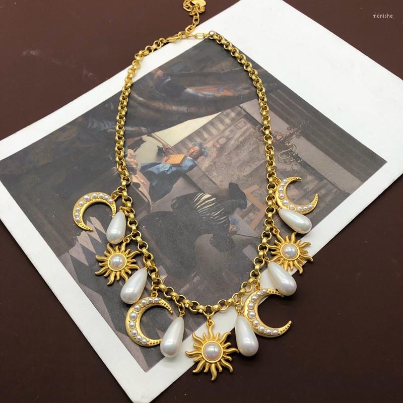 

Choker French Vintage Necklace Gold-colour Sun Moon Pearl Pendant Medieval Temperament Ear Pin Clip