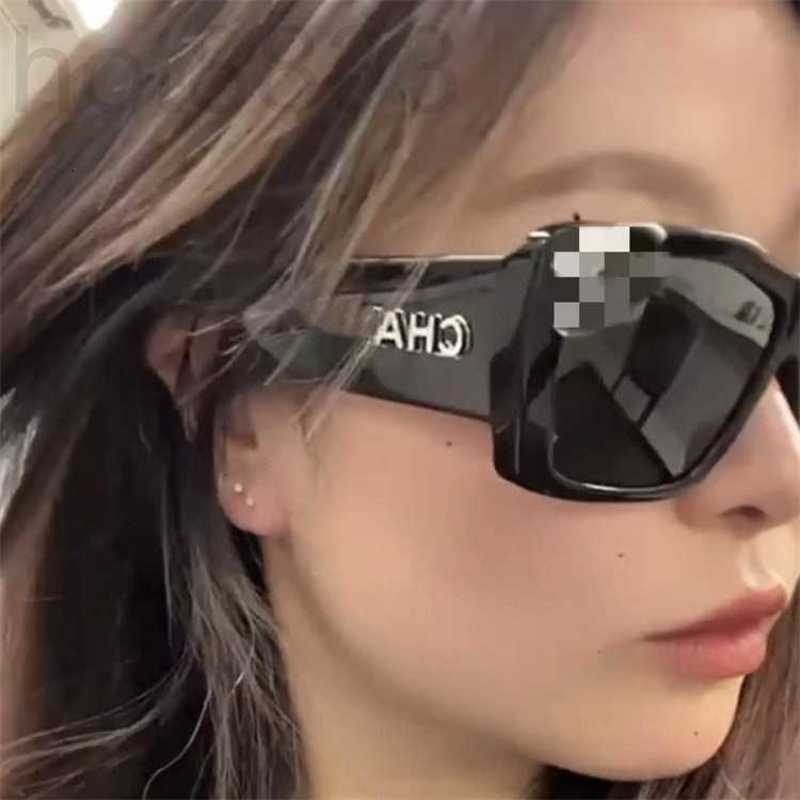 

Sunglasses Designer Large Square frame Female Ins Letter Lenses Chic Sun glasses 4HAK