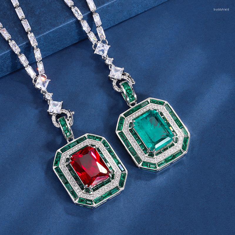 

Chains Brand Genuine Luxury Real Jewels Copper Bottom Gilded Fashion Simulation Emerald Red Corundum Inlaid Square 12 16 Penda