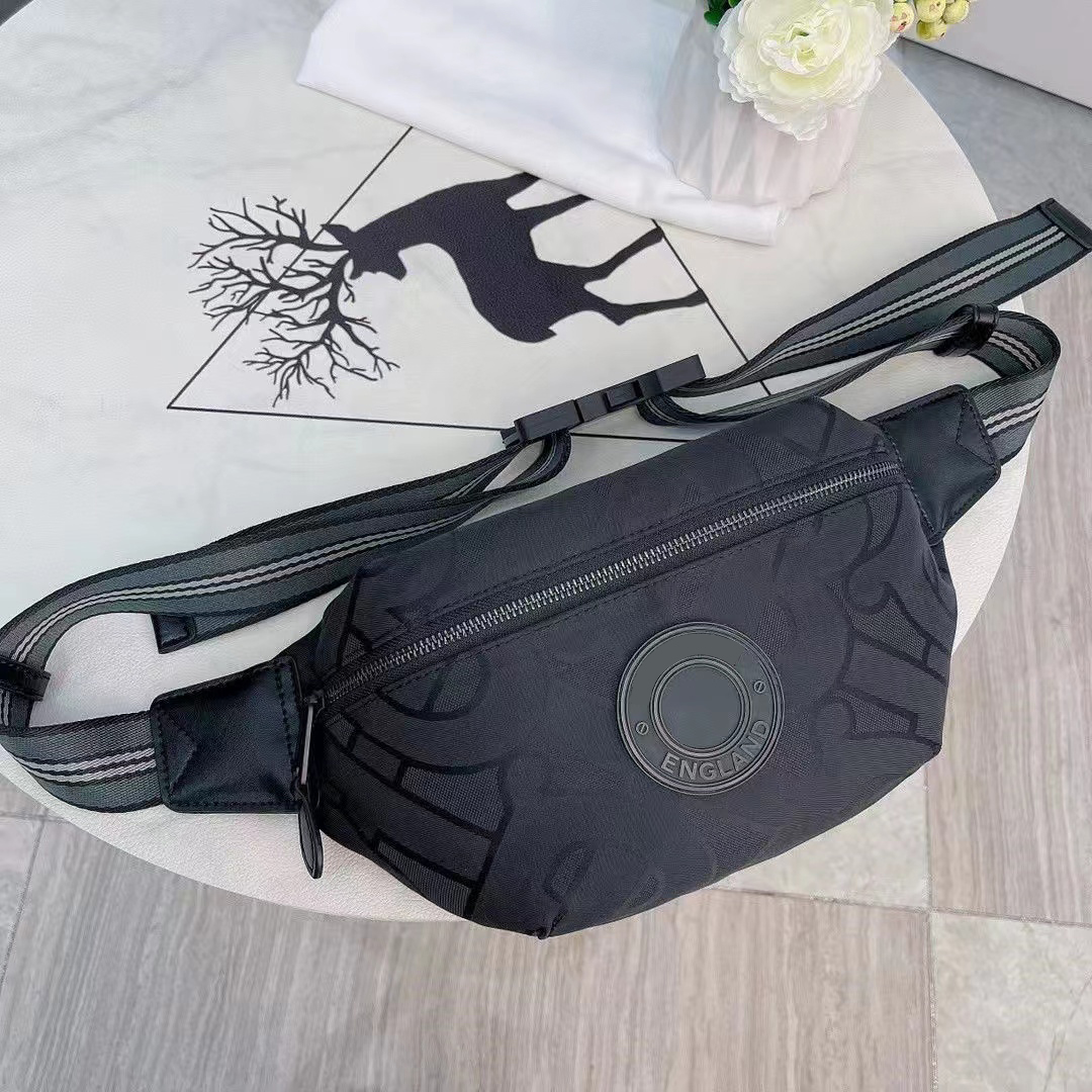 

Luxury stripes belt bag Designer burbrerys mens Womens canvas crossbody Waist Bags tote men fanny pack bumbag wallet nylon clutch Shoulder bum bags fashion handbags