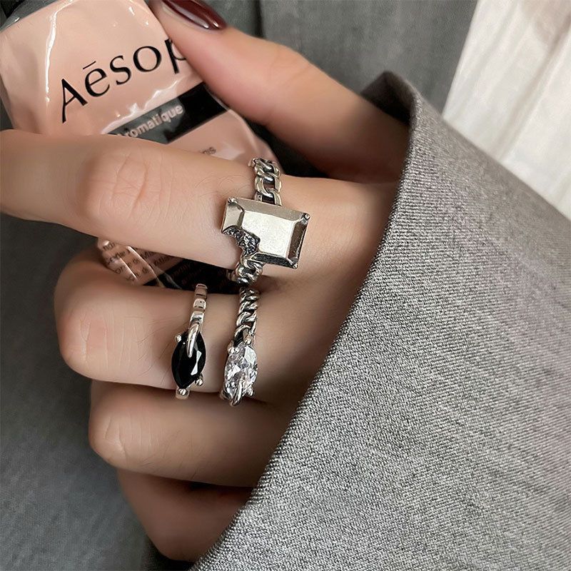 

class rings promise rings for couples matching rings vintage engagement ringsbaroque broken love metal ring high quality designer classic jewelry couple rings
