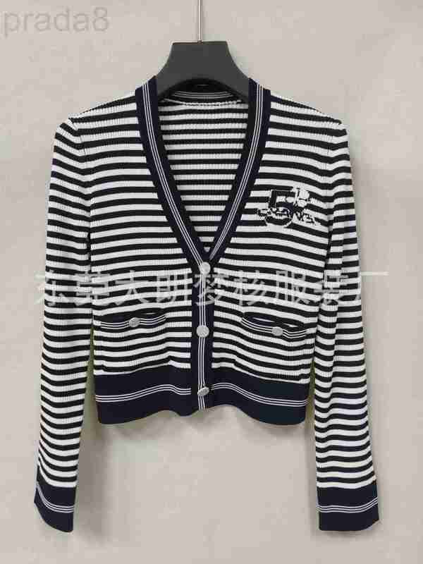 

Casual Dresses designer Menghe Produces V-Neck 5 Stripe Knitted Temperament Small Fragrance Style Celebrity Elastic Cardigan Letter Coat ZOLX, Striped black