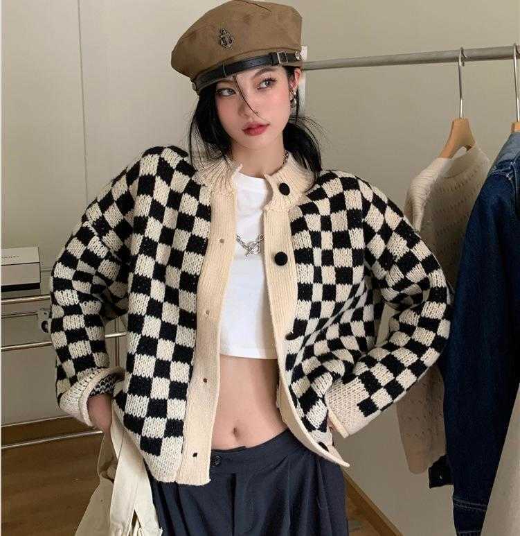 

Retro Chessboard Plaid Knitted Cardigan Sweaters For Women Autumn Stand Collar, Picture color