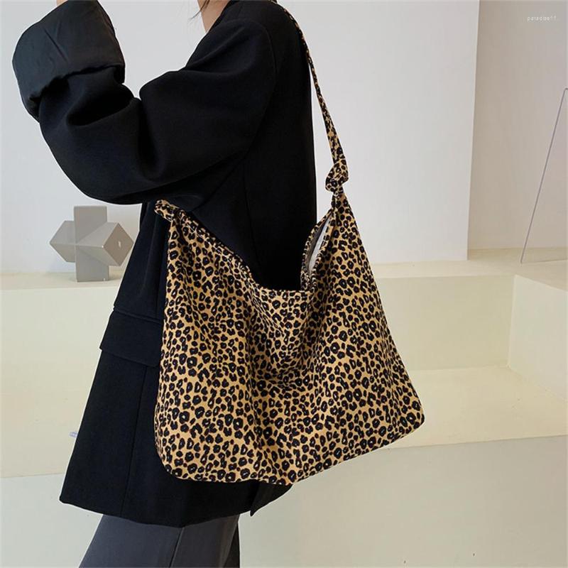 

Shopping Bags Leopard Printed Bag For Women's Large Capacity One Shoulder Korean Fashion Versatile Casual Canvas Tote, Brown