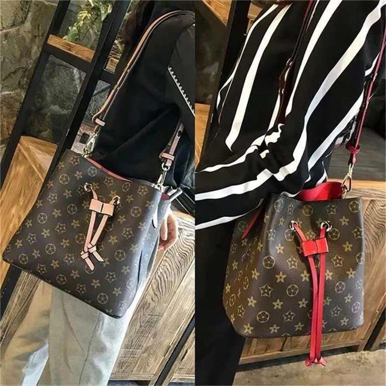 

2023 Top Designer Tote Women's Tote brand alphabet Print Bucket Bag, Red