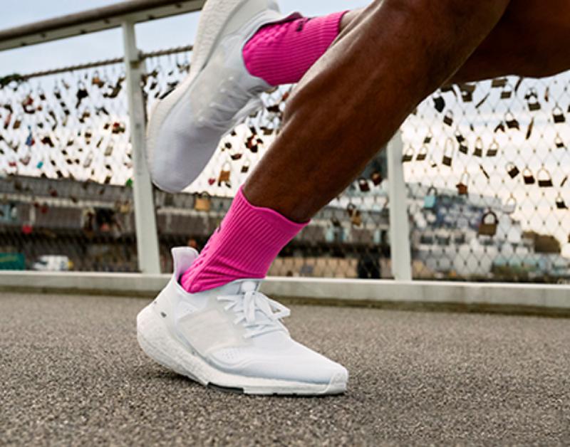 

ULTRABOOST 21 UB 7. US 5.5- 12 sports Running Shoes chaussures de designer marathon Men Women Ultra Primeknit Runs Arrival Tenis Trainer