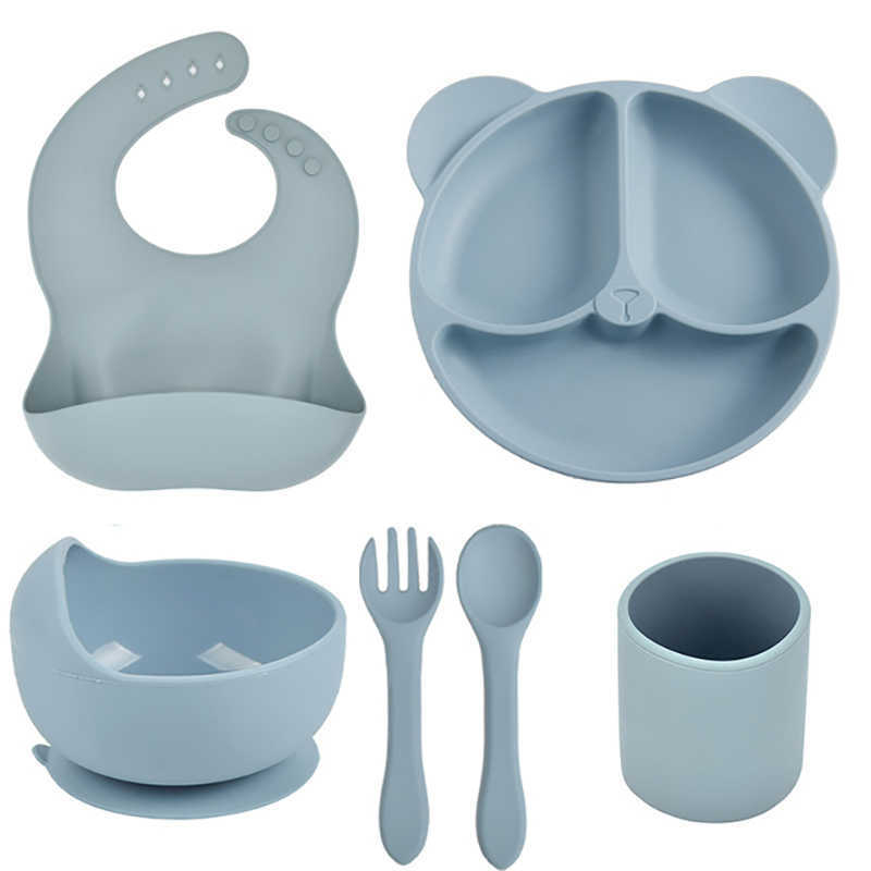 

Cups Dishes Utensils 3/5/6Pcs Baby Silicone Feeding Set BPA Free Bowl Divided Plate With Suction Silicone Handle Spoon Fork Bibs Children Dishes AA230413
