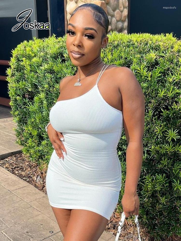 

Casual Dresses Joskaa One Shoulder Sleeveless Mini Dress Women Sexy Skew Collar Backless Skinny White Autumn 2023 Streetwear