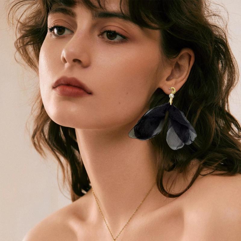 

Hoop Earrings A Pair Of Fashion Small Fresh Transparent Simple Jewelry Gift