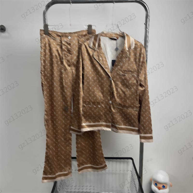 

Luxury Two Piece Pants Brand Classic Jacquard Button Open Lapel Long Sleeves Shirt Loose Version High Waist Straight Pants Home Wear Two-piece Set Body Suit