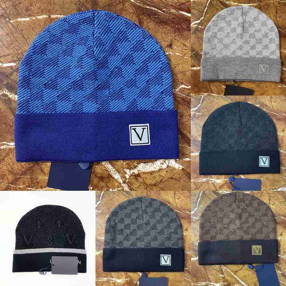 

Fashion Men Ladies Letter Designer Hat Plaid Knit Skull Hat Winter Beanie